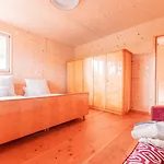 Holz100-musterhaus
